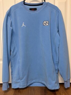 Jordan UNC Tar Heels Fleece Crewneck Carolina Blue Men’s Medium Zip Pocket NCAA